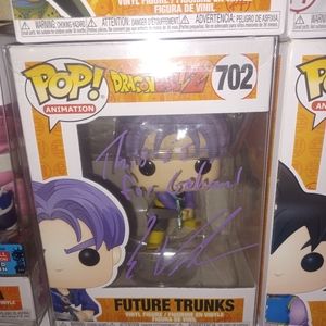 Autograph trunks JSA